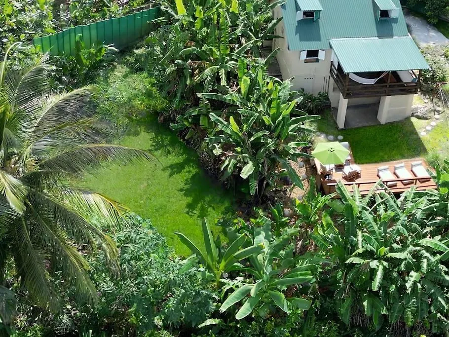 Feriehus Little Diamond, Wooden Jungle House. Bathsheba. Villa Saint Joseph Barbados