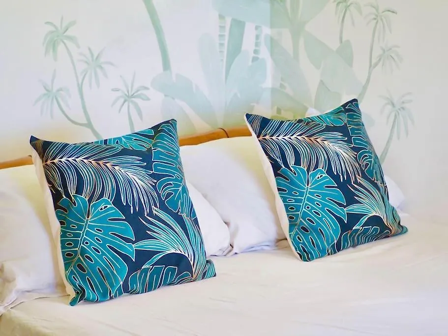Little Diamond, Wooden Jungle House. Bathsheba. Villa Saint Joseph Barbados