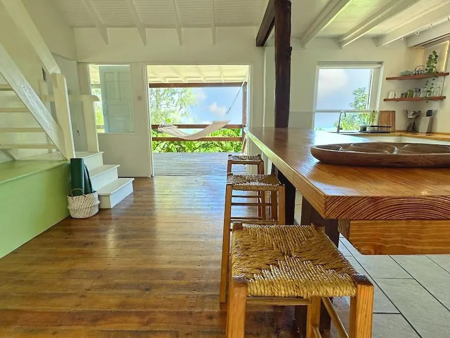 Little Diamond, Wooden Jungle House. Bathsheba. Villa Saint Joseph Feriehus
